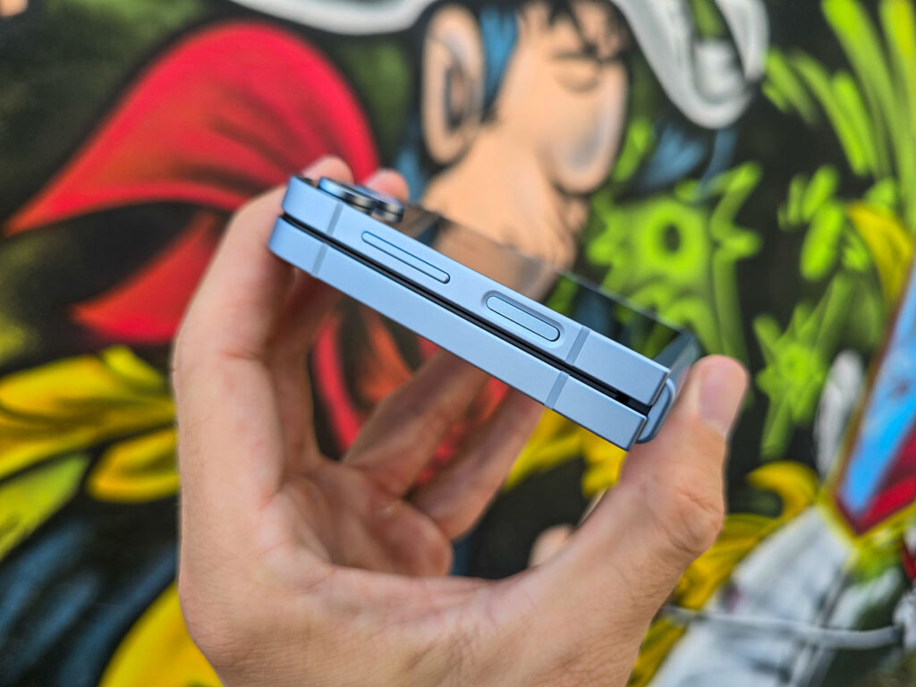 Galaxy Z Flip 6 recenzija.jpg