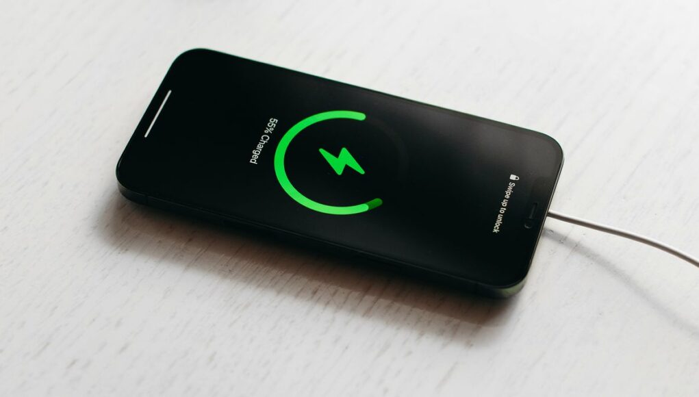ios 18.2 battery intelligence ios 18.2 battery intelligence