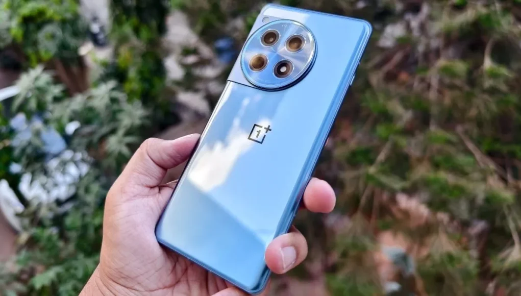 oneplus-12r-review-india-jpg-1732516165687_1732516166104-1200x675