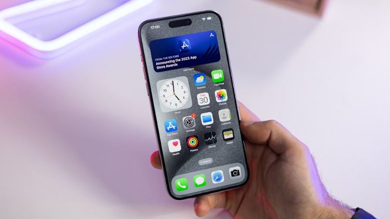 iOs 18 nasumično instalira aplikacije