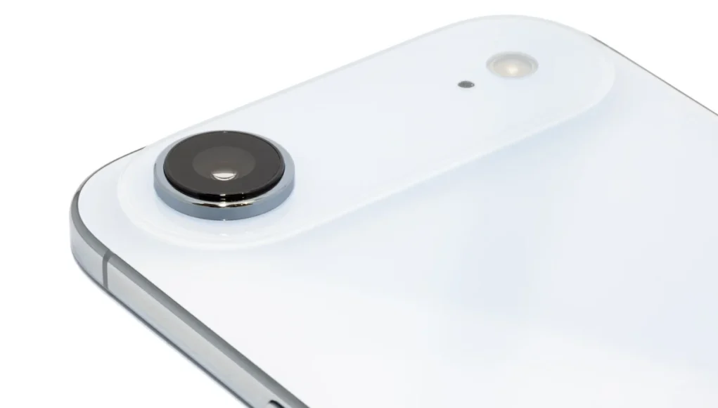 Drugi iPhone Air ipak nije otkazan ali je odgođen Drugi iPhone Air ipak nije otkazan ali je odgođen