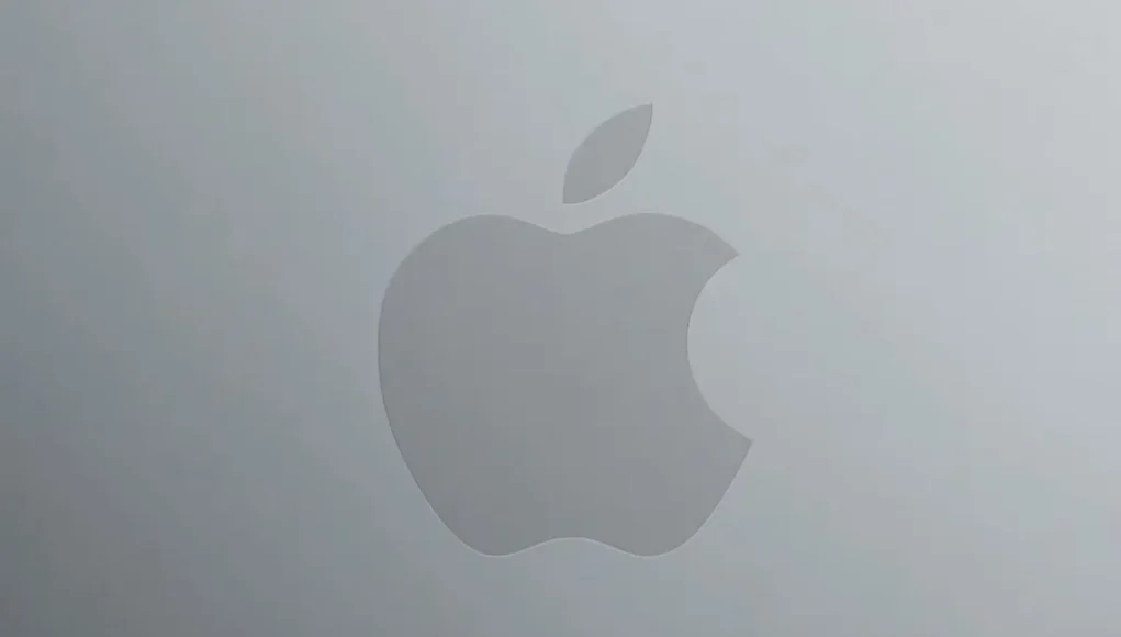 Apple 4. ožujka kreće u veliki launch tjedan: Jeftini MacBook, M5 modeli i iPhone 17e Apple 4. ožujka kreće u veliki launch tjedan: Jeftini MacBook, M5 modeli i iPhone 17e