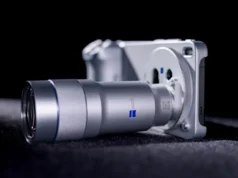 Vivo predstavio X300 Ultra – flagship s 200 MP kamerom i 400 mm telefoto objektivom!