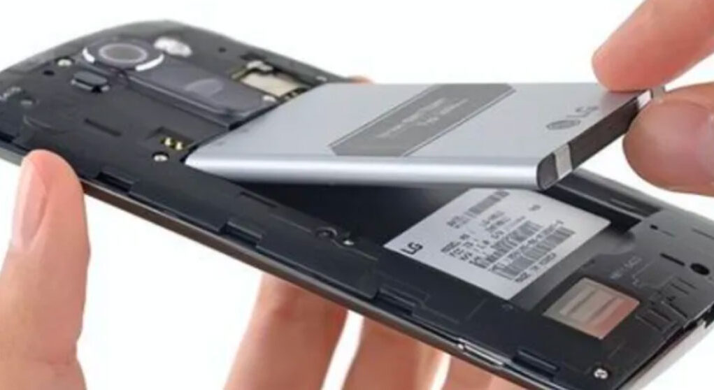 EU-vraća-izmjenjive-baterije-od-2027--Ne-baš,-evo-što-to-zapravo-znači-za-Samsung-i-iPhone